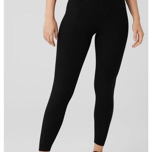 Alo - Alosoft High-Waist 7/8 Highlight Legging